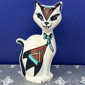 Native American Folk Art Signed Ute Gray Feather 8” Cat Pottery Hand Painted